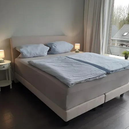 Am Park Apartman *