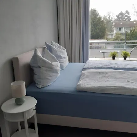Am Park Apartment Dusseldorf